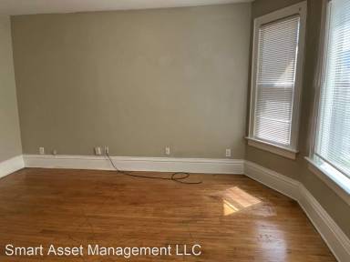 Main picture of 1614 W Becher St