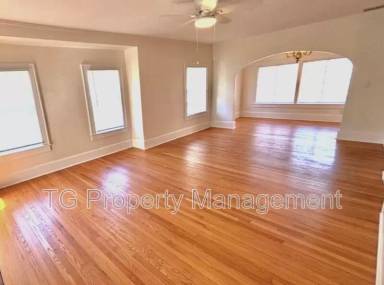 Main picture of 3522 Pine St