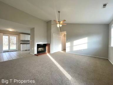 Main picture of 2 Reubens Cir