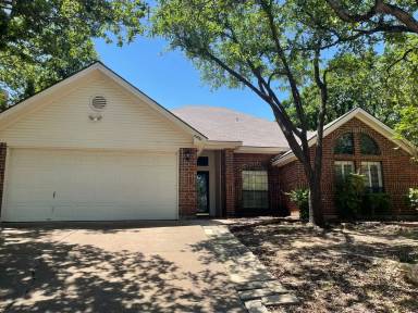 Main picture of 6852 Rolling Ridge Dr