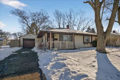 Main picture of 4911 Barlow Dr