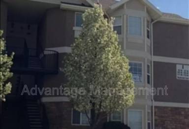 Main picture of 105 W Daybreak Ln