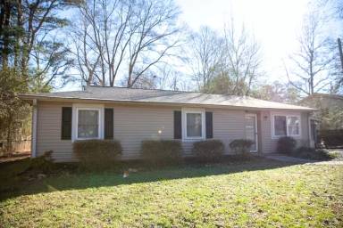 Main picture of 24 Barclay Dr