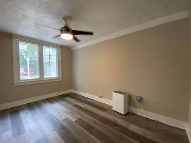 Main picture of 109 James Ave