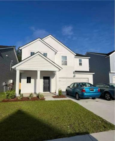Main picture of 145 Paddle Boat Way