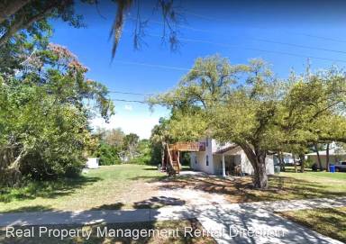 Main picture of 3351 Marion St