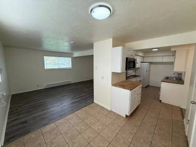 Main picture of 4047 W 3275 S