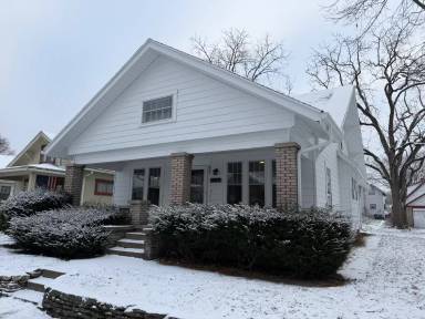 Main picture of 807 S 10th St