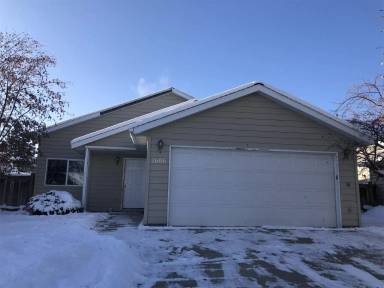Main picture of 2606 Daffodil St