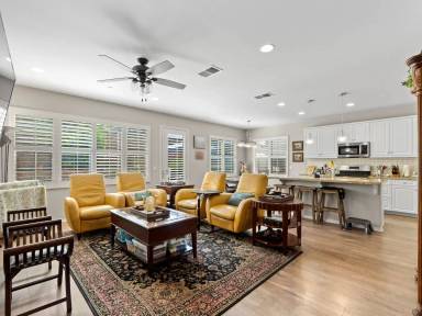 Main picture of 2073 White Alder Ln