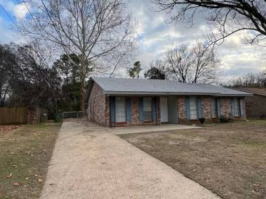 Main picture of 4552 Ray Dr
