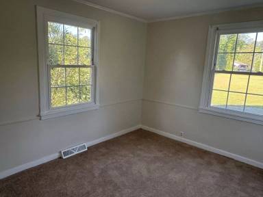 Main picture of 403 Miller Blvd
