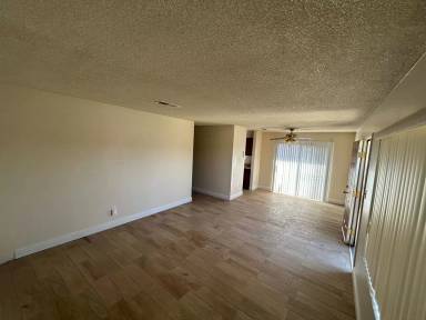 Main picture of 954 Greenfield Ave