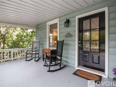Main picture of 8723 Chesapeake Blvd
