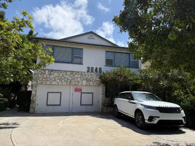Main picture of 3646 Vinton Ave
