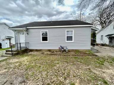 Main picture of 1206 S Boeke Rd