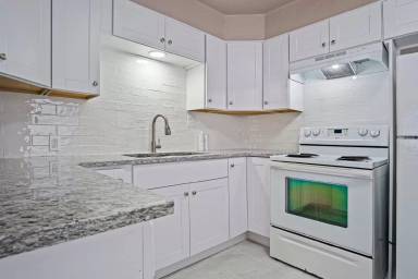 Main picture of 7202 NW 46th St