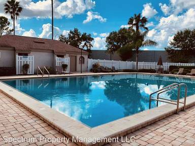 Main picture of 141 Springwood Cir
