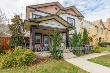 Main picture of 605 S Oak Cliff Blvd