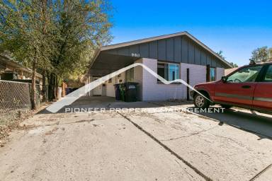 Main picture of 980 Newton St