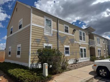 Main picture of 415 Mitchell St