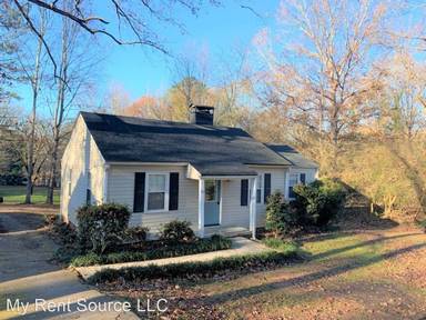 Main picture of 11 Bailey Dr