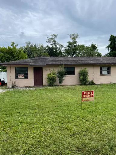 Main picture of 3927 Groveland Ave