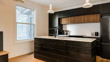 Main picture of 79 Park Ave