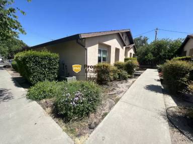 Main picture of 9528 Hinton Ave