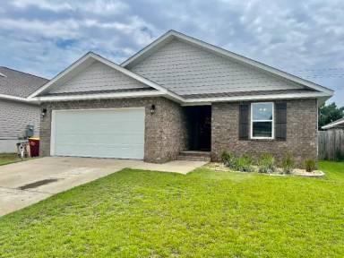 Main picture of 5781 Guinevere Ln