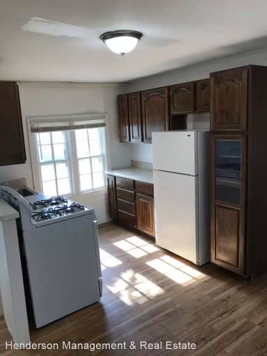 Main picture of 4409 W Eisenhower Blvd