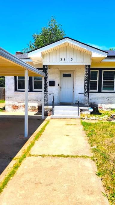 Main picture of 2113 NW 21st St
