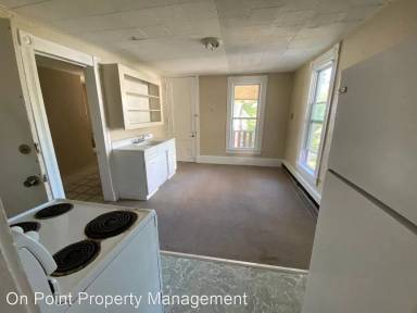 Main picture of 326 Tompkins St