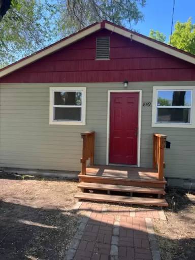 Main picture of 849 N 7th St