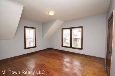 Main picture of 513 Warren St