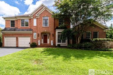 Main picture of 1719 Strine Dr