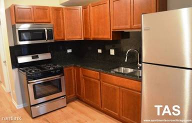 Main picture of 3211 W Armitage Ave