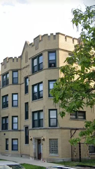 Main picture of 6612 S Kenwood Ave