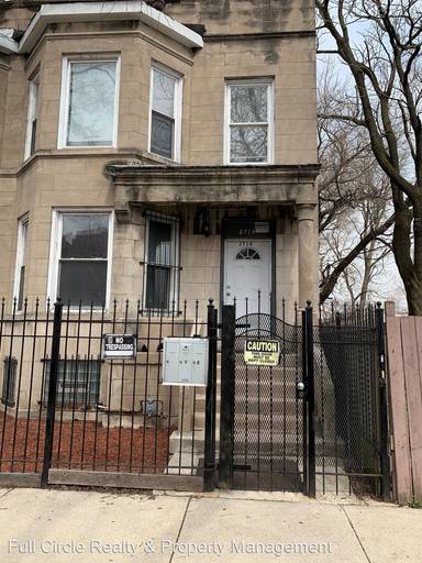 Main picture of 2714 W Lexington St