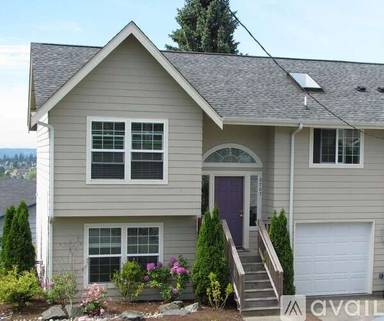 Main picture of 2719 Ash St