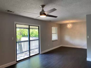 Main picture of 609 Park Rd