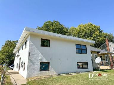 Main picture of 217 S Summit Ave