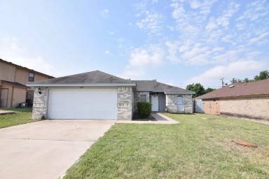 Main picture of 1002 Clairidge Ave