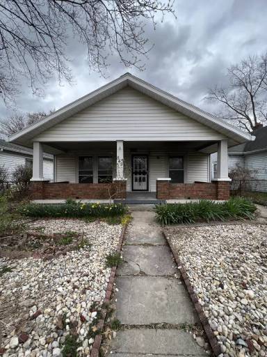 Main picture of 849 S Belleview Pl