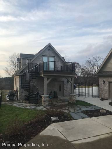 Main picture of 4501 Round Top Rd