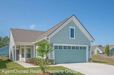 Main picture of 103 Cardinal Cove Ln