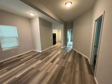 Main picture of 968 Wilson Ave