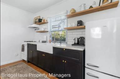 Main picture of 3627 33rd St