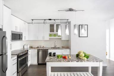 Main picture of Flats 8300