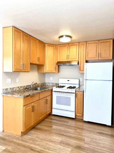 Main picture of 314 Center St